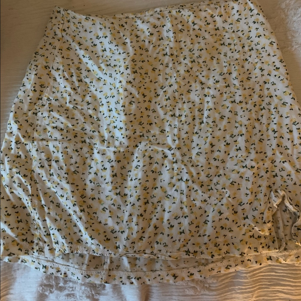 floral skirt